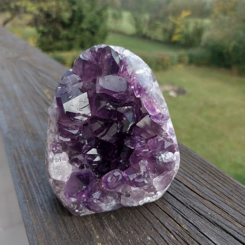 Dein-Seelenstein-Amethyst-Cluster-dunkel