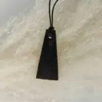 Dein-Seelenstein-Anhänger-Schungit-Trapez1 Dein-Seelenstein-Anhänger-Schungit-Trapez