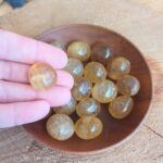 Dein-Seelenstein-Heilstein-Fluorit-gelb-Tormmelstein