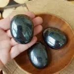 Dein-Seelenstein-Heilstein-Hämatit-Handstein-Schale