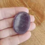 Dein-Seelenstein-Heilstein-Lepidolith-Daumenstein