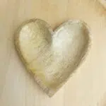 Dein-Seelenstein-Holzschale-Herzform