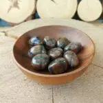 Dein-Seelenstein-Produkt-Chiastolith-Trommelstein