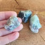 Dein-Seelenstein-Produkt-Fluorit-Regenbogen-Rohstein