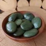 Dein-Seelenstein-Produkt-Jade-Nephrit-Handstein1 Dein-Seelenstein-Produkt-Jade-Nephrit-Handstein