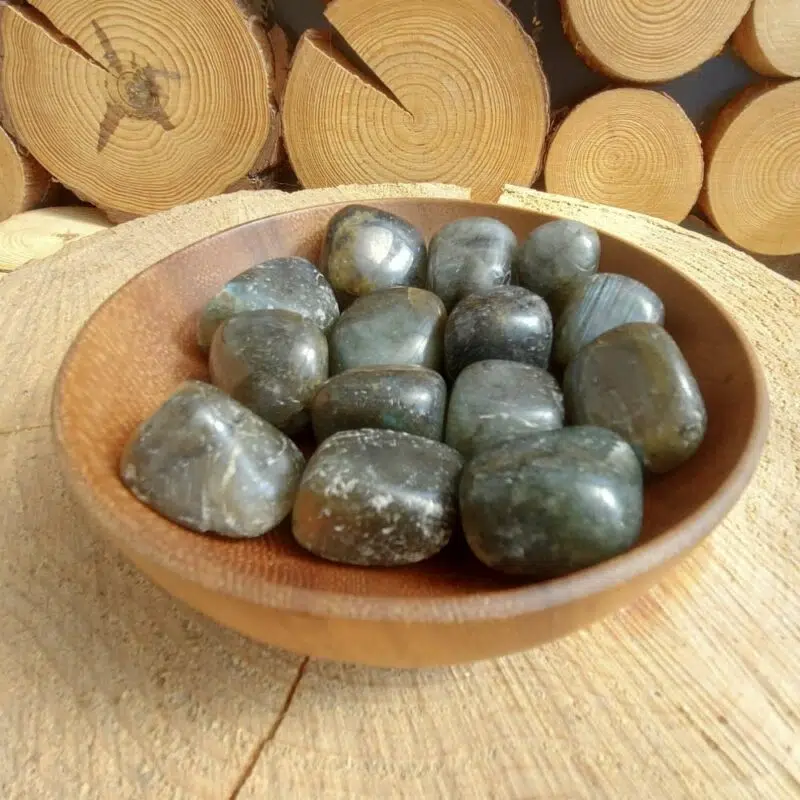 Dein-Seelenstein-Produkt-Labradorit-Trommelstein