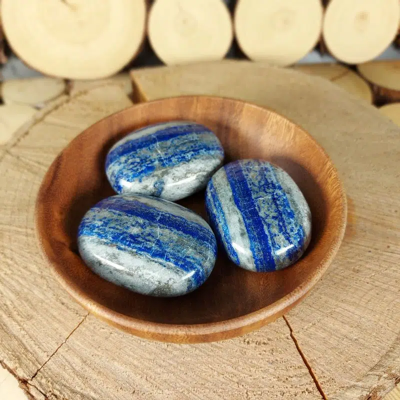 Dein-Seelenstein-Produkt-LapisLazuli-Handstein Dein-Seelenstein-Produkt-LapisLazuli-Handstein