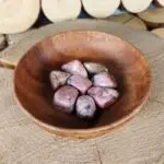 Dein-Seelenstein-Produkt-Rhodonit-Trommelstein