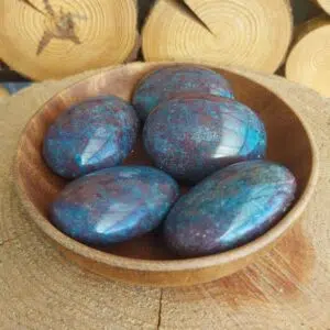 Dein-Seelenstein-Produkt-Rubin-Kyanit-Handstein