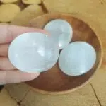 Dein-Seelenstein-Produkt-Selenit-Handstein