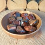 Dein-Seelenstein-Produkt-Tigerauge-Trommelstein-rot