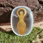 Dein-Seelenstein-Selenit-Handstein-Goddess Dein-Seelenstein-Selenit-Handstein-Goddess