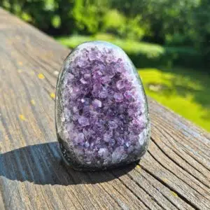 Seelenstein-Amethyst-Druse-klein-poliert