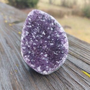 Seelenstein-Amethyst-Druse-klein-poliert