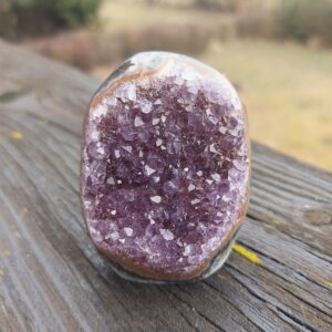 Seelenstein-Amethyst-Druse-klein-poliert