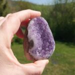 Seelenstein-Amethyst-Druse-klein-poliert