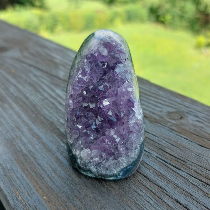 Seelenstein-Amethyst-Druse-klein-poliert