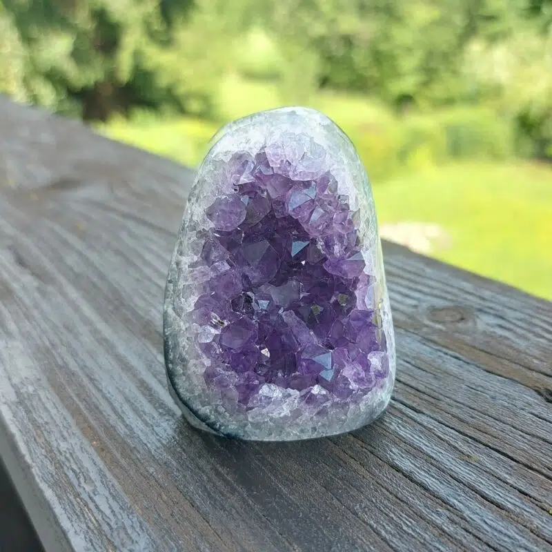 Seelenstein-Amethyst-Druse-klein-poliert