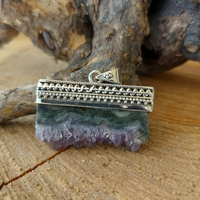 Seelenstein-Anhänger-Amethyst-Cluster-Stück1-1 Seelenstein-Anhänger-Amethyst-Cluster