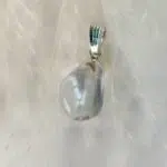 Seelenstein-Anhänger-Bergkristall-Trommelstein-1 Seelenstein-Anhänger-Bergkristall-Trommelstein