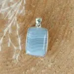 Seelenstein-Anhänger-Chalcedon-Silber