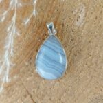 Seelenstein-Anhänger-Chalcedon-Silber