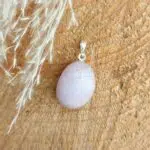 Seelenstein-Anhänger-Kunzit-Trommelstein1