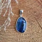 Kyanit blau Anhänger Silber, Heilstein Schmuck, Ansicht 2
