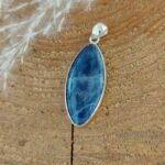 Seelenstein-Anhänger-Kyanit-blau-Silber