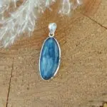 Seelenstein-Anhänger-Kyanit-blau-Silber