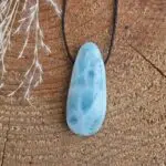 Seelenstein-Anhänger-Larimar-Loch13-2 Seelenstein-Anhänger-Larimar-Loch