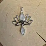 Seelenstein-Anhänger-Mondstein-Silber-Lotus