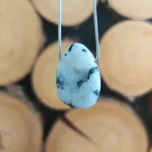 Seelenstein-Anhänger-Mondstein-Trommelstein-Tropfen-Loch