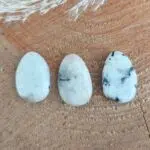 Seelenstein-Anhänger-Mondstein-Trommelstein-Tropfen-Loch