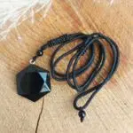 Seelenstein-Anhänger-Obsidian-Sechseck