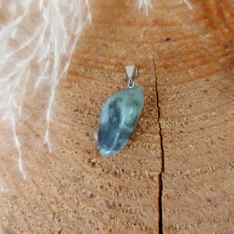 Seelenstein-Anhänger-Smaragd-Trommelstein-1 Seelenstein-Anhänger-Smaragd-Trommelstein