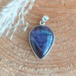 Seelenstein-Anhänger-Sugilith-Silber