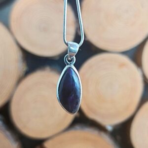 Seelenstein-Anhänger-Sugilith-Silber