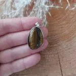 Seelenstein-Anhänger-Tigerauge-oval2 Seelenstein-Anhänger-Tigerauge-oval