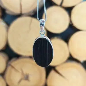 Seelenstein-Anhänger-Turmalin-Rohstein-Silber