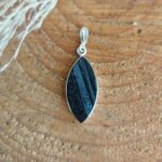 Seelenstein-Anhänger-Turmalin-Rohstein-Silber18-2 Seelenstein-Anhänger-Turmalin-Rohstein-Silber