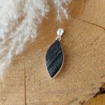 Seelenstein-Anhänger-Turmalin-Rohstein-Silber