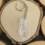 Seelenstein-Schlüsselanhänger-Bergkristall-Rohstein-Spitze