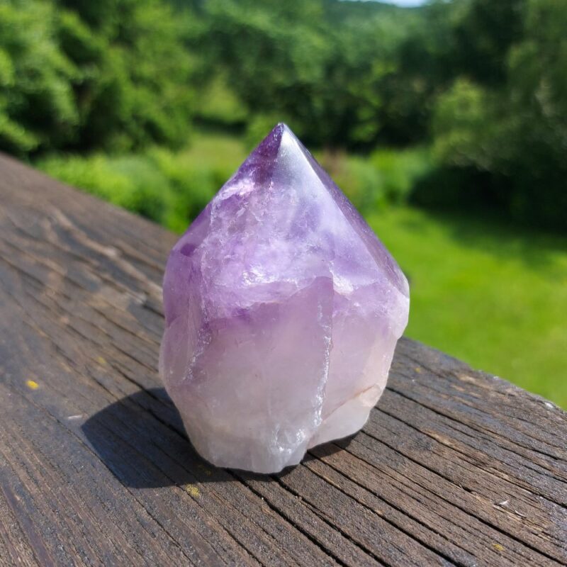 Seelenstein-Spezialstein-Amethyst-Spitze-halbpoliert