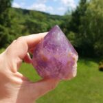 Seelenstein-Spezialstein-Amethyst-Spitze-halbpoliert