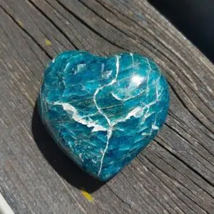 Seelenstein-Spezialstein-Apatit-Herz