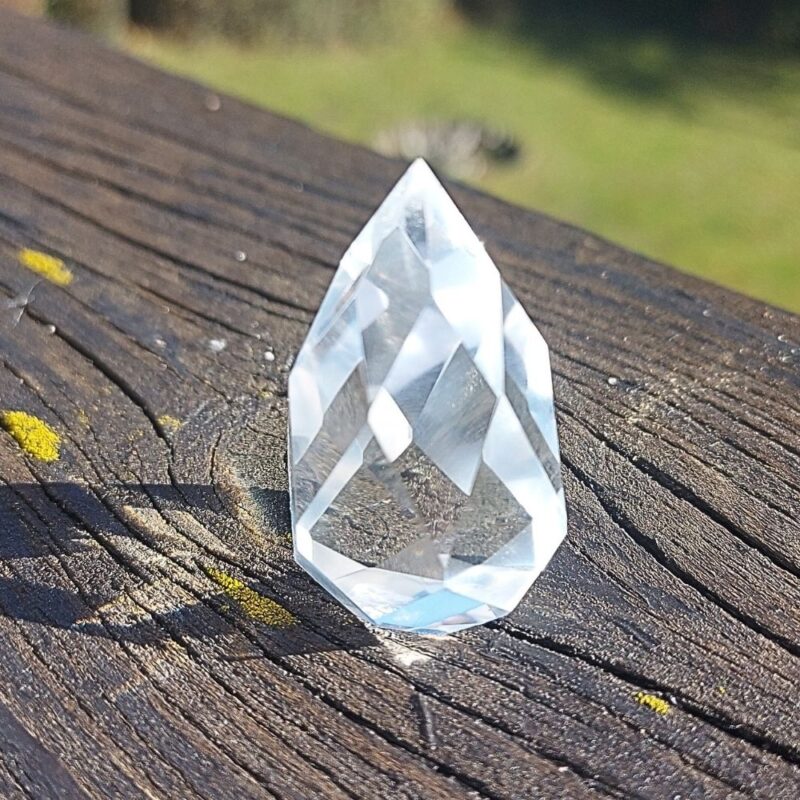 Seelenstein-Spezialstein-Bergkristall-Kegel-klein5-1 Seelenstein-Spezialstein-Bergkristall-Kegel-klein