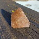 Seelenstein-Spezialstein-Bergkristall-Rutil-Stück