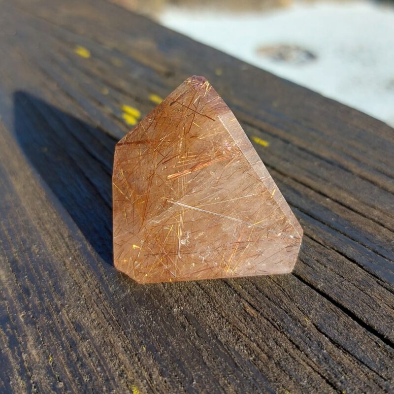 Seelenstein-Spezialstein-Bergkristall-Rutil-Stück