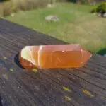 Seelenstein-Spezialstein-Calcit-Honig-Stab